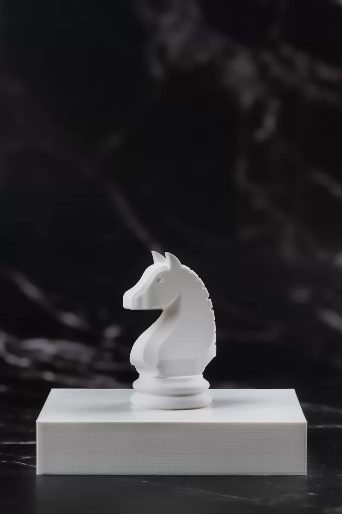 Zakázková výroba šachové figurky koně